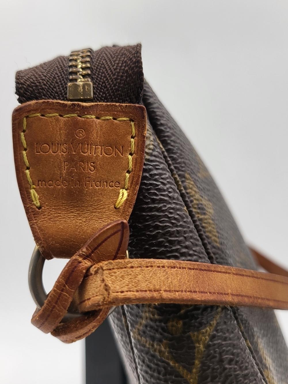 Louis Vuitton Brown Monogram Pochette Accessoires Shoulder Bag, Auth. w/COA. - Picture 5 of 15
